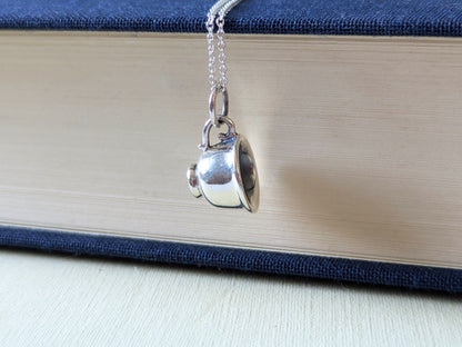 Teacup Necklace - Oscar Wilde Jewellery